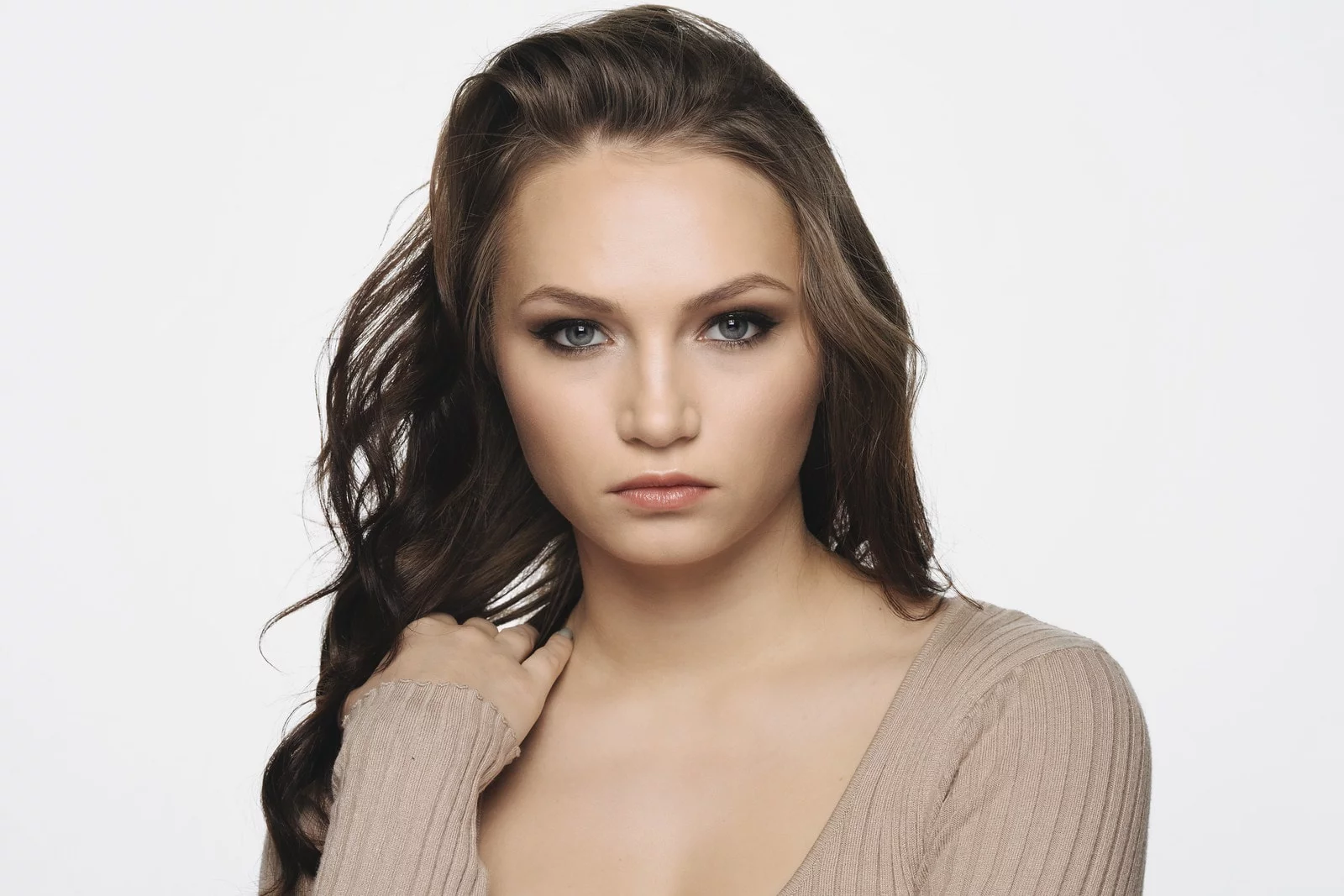 Ken Cheng Photography - Headshot young woman